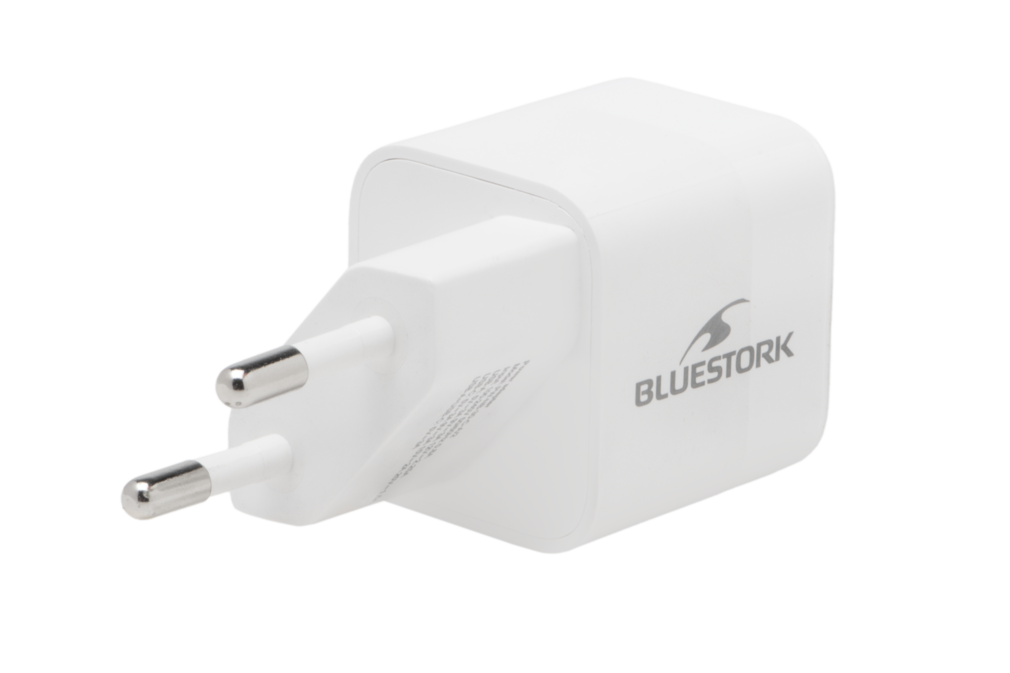 Bluestork Chargeur USB-C PD 3.0 30W v2 (PW-NB-30-C-A/2) - Achat / Vente Accessoire alimentation sur Cybertek.fr - 4