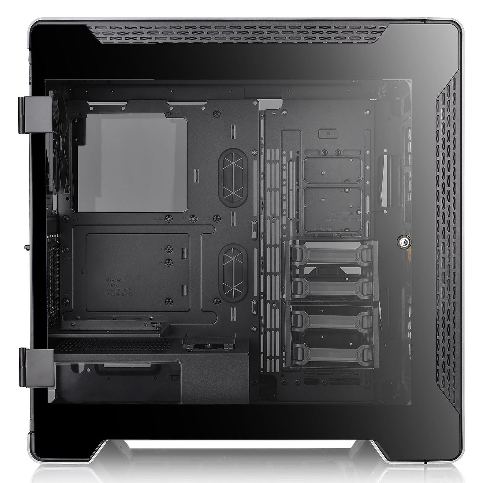 Thermaltake A700 Aluminium TG Gris - Boîtier PC Thermaltake - 1